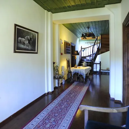 Archontiko Polyzos Hotel