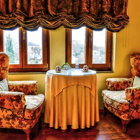 Archontiko Polyzos Hotel 4*