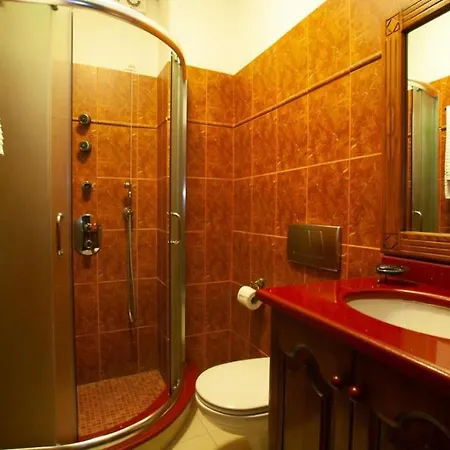 Archontiko Polyzos Hotel 4*
