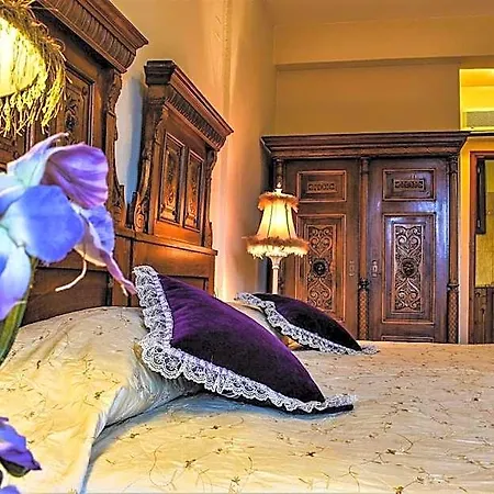 Ξενοδοχείο Archontiko Polyzos 4*